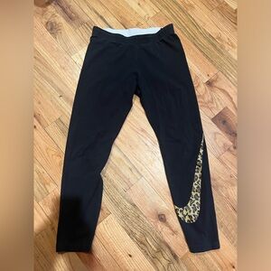 Nike leggings